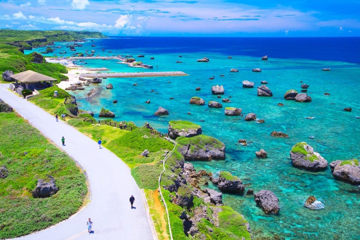 Tempat Wisata di Musim Panas 2025? Destinasi Terbaik dengan Suhu Sempurna