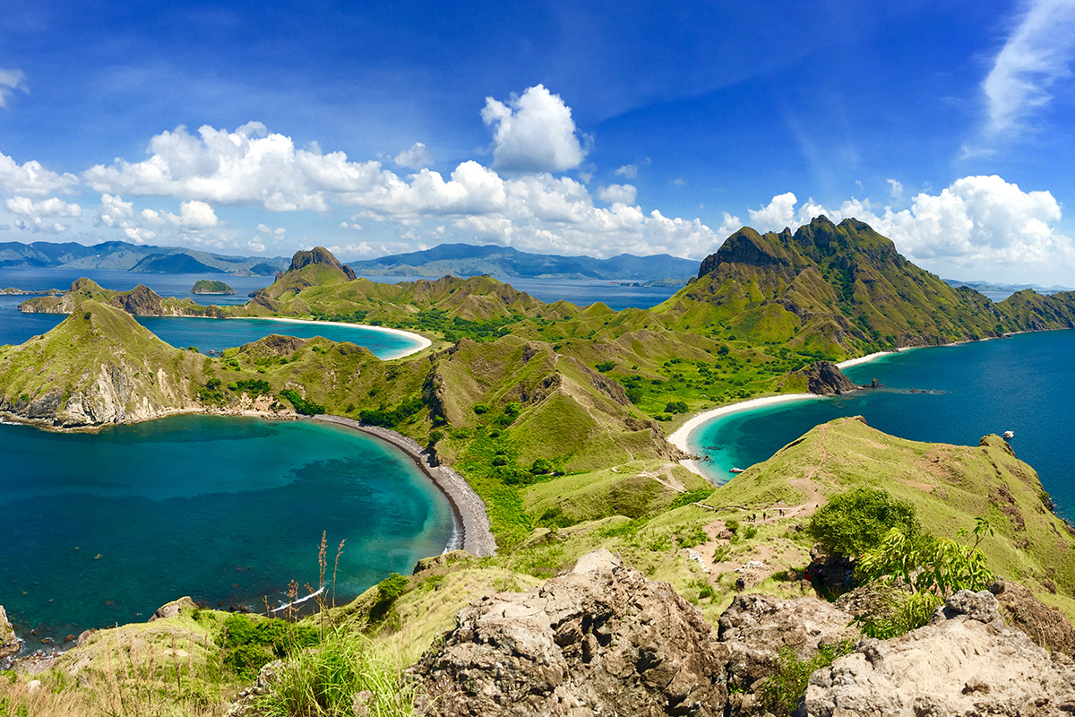 10 Tempat Terindah di Asia, Taman Nasional Komodo di Indonesia Jadi Puncaknya